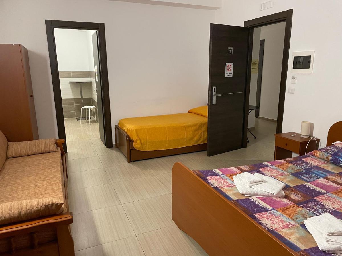 B&B Cuciti Milazzo Bagian luar foto